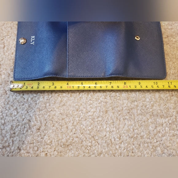 Henri Bendel New York Wristlet Wallet - Picture 10 of 12